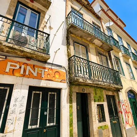 & Historical Flat In Bairro Alto Lisbon