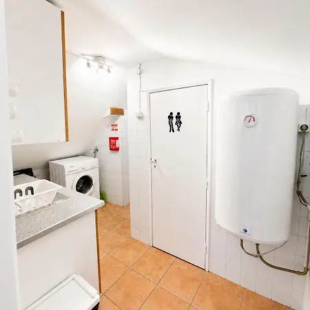 & Historical Flat In Bairro Alto Lisbon